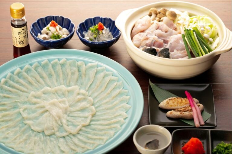「豊後水道ふぐ 柳井商店」さんのとらふぐフルセット白子付き（4～5人前）