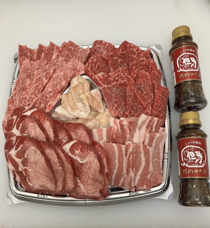 名門「神戸高見牧場」さんの牛・豚・ホルモンまで揃った贅沢なBBQセット